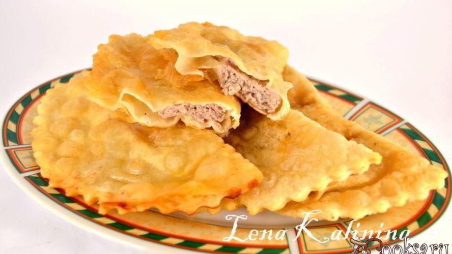 Рецепт крымских чебуреков