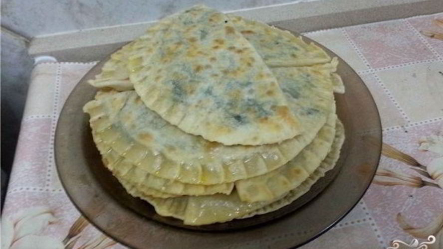 Рецепт постных чебуреков с зеленью