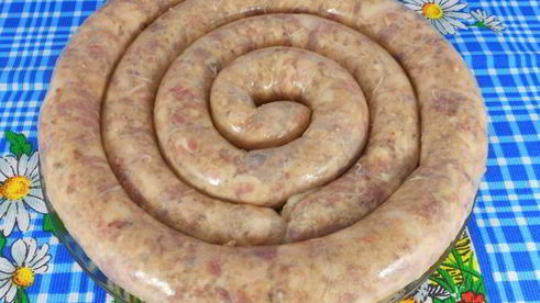 домашняя мясная колбаса с овсянкой и паприкой