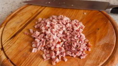 яйца, фаршированные ветчиной