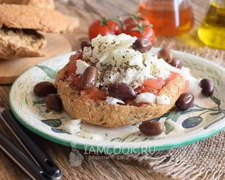 Греческая закуска Дакос