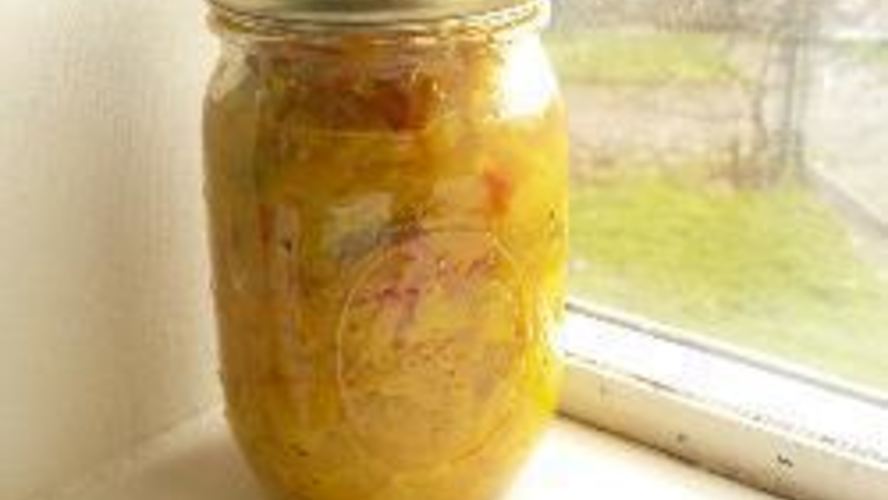 Рецепт икры-релиша из кабачков, лука и сладкого перца