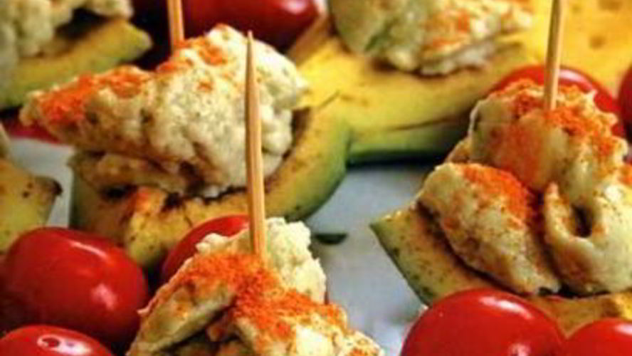 Рецепт канапе из авокадо и сыра рокфор