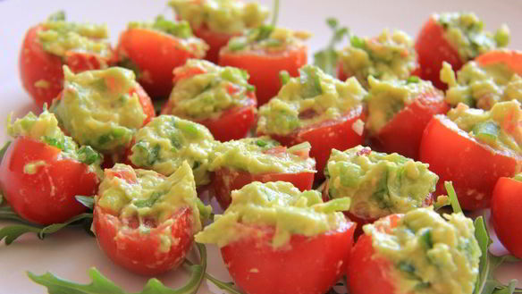 Рецепт Канапе с авокадо