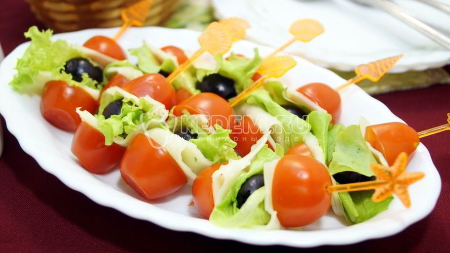 Рецепт канапе с помидорами черри