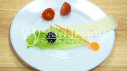 канапе с помидорами черри