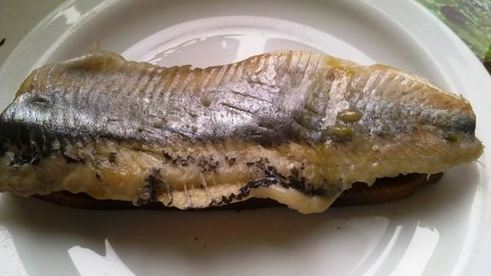 канапе с сельдью