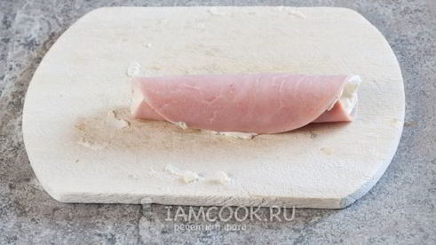 канапе с ветчиной и сыром