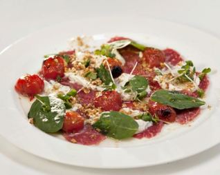 Карпаччо из говядины с рикоттой