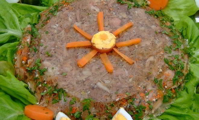 Холодец из говяжьих ног