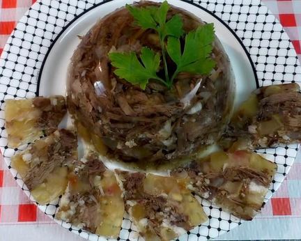 Холодец из ножек говядины