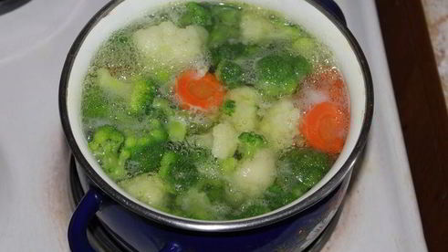 итальянская фриттата — рыбный омлет с овощами