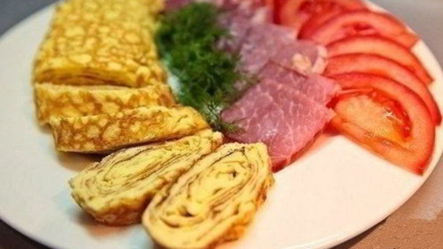 Рецепт омлета по-японски с вяленой говядиной