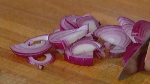 омлет с баклажанами, помидорами и луком