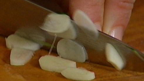 омлет с баклажанами, помидорами и луком