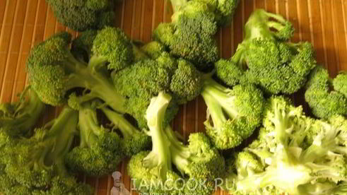 омлет с брокколи в мультиварке