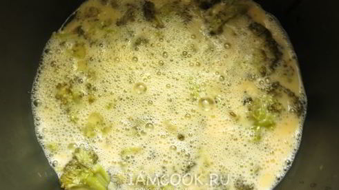 омлет с брокколи в мультиварке