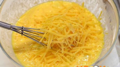 омлет с брокколи