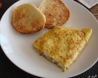 Омлет с куриным филе