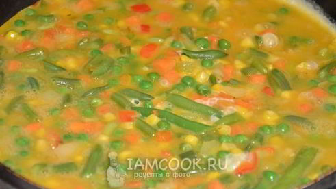 омлет с мексиканской овощной смесью