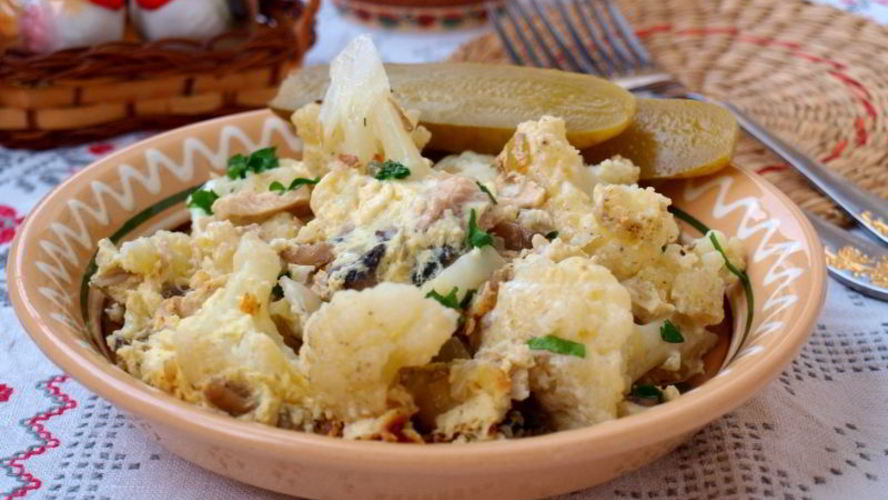 Рецепт омлета с цветной капустой и шампиньонами