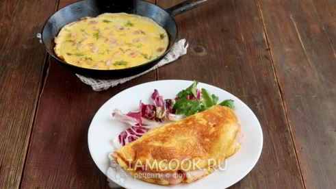 омлет с ветчиной