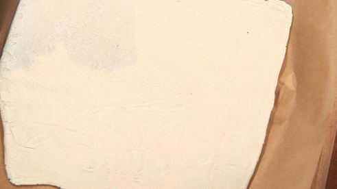 деревенский паштет с маринованным виноградом и персиками