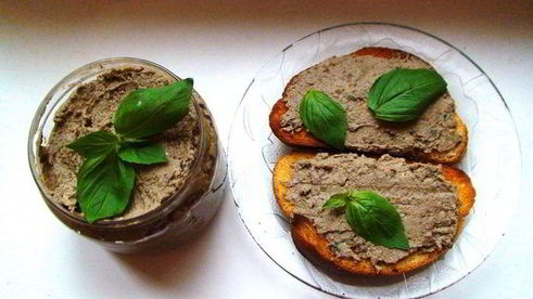 куриный паштет с каштанами