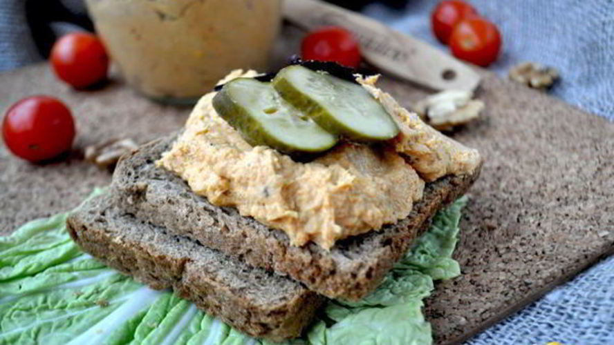 Рецепт куриного паштета с тыквой и грецкими орехами