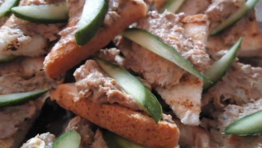 Рецепт паштета из куриной печени с фисташками