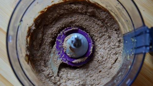 паштет из куриной печени с горохом нут