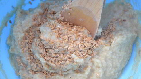 паштет из нута с яблоками и хлебцами из отрубей