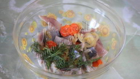 селедочный паштет с морковью и луком