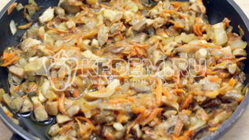 блинный торт с печенью