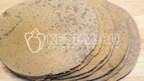 блинный торт с печенью