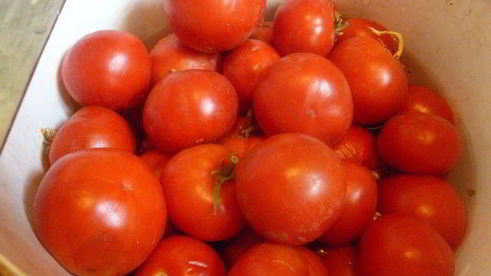 помидоры с виноградом и сладким перцем