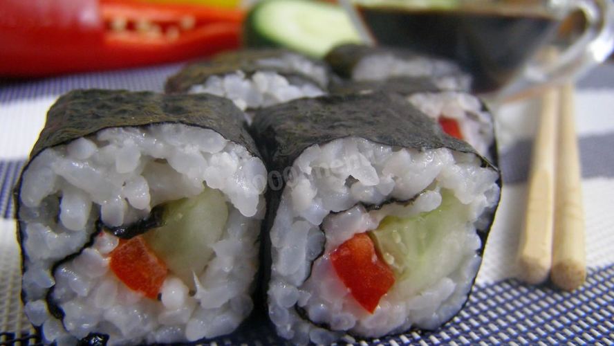 Рецепт постных роллов с огурцом