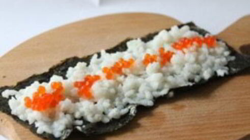 роллы с красной икрой