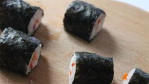 роллы с красной икрой