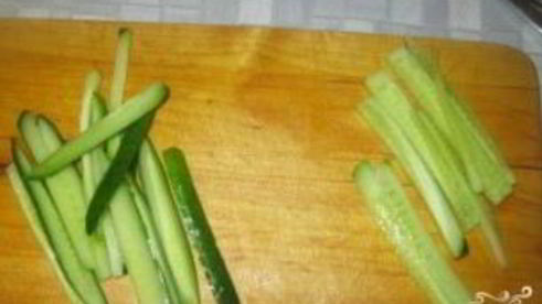 роллы с огурцом и сыром