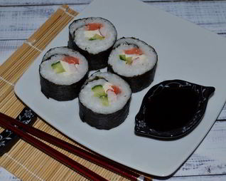 Роллы с семгой