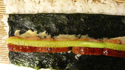 саимаки — роллы наизнанку