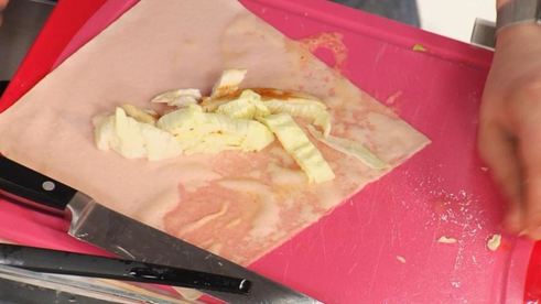 спринг-роллы с курицей