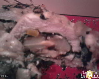 Куриный рулет с грушами