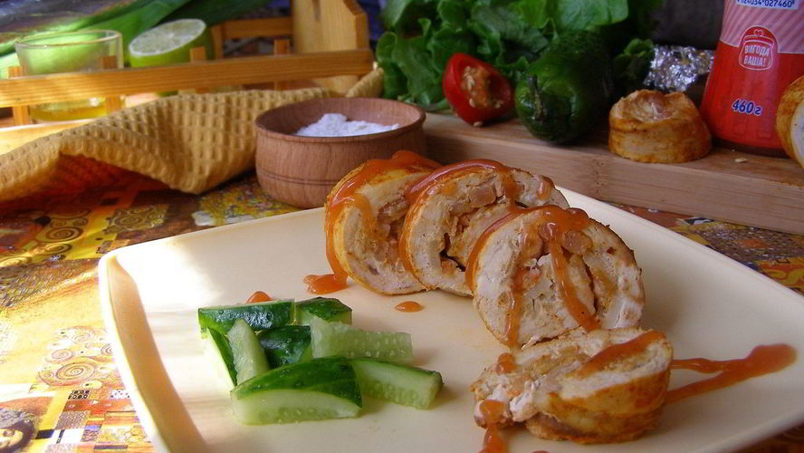 Рецепт куриного рулета с креветками