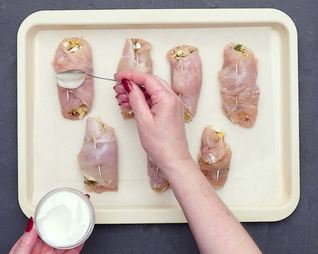 Куриные рулетики с начинкой