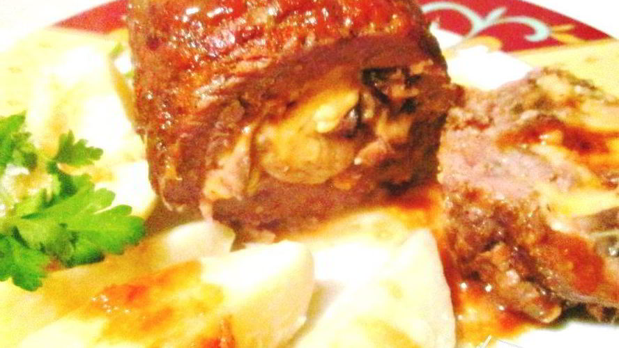 Рецепт мясного рулета в медово-апельсиновом соусе