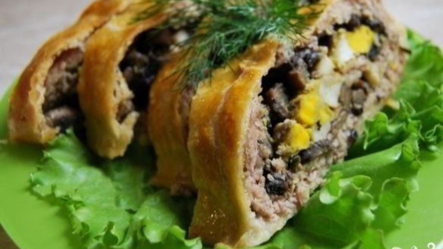Рецепт мясного рулета в тесте