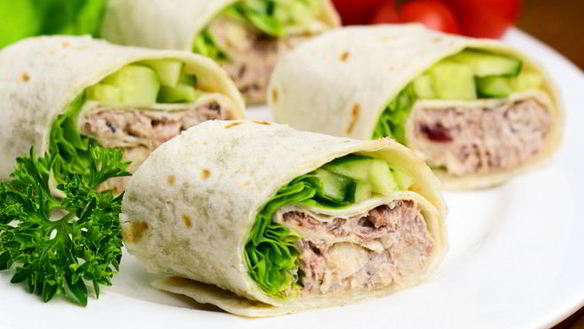 Рецепт Рулета из лаваша с печенью трески