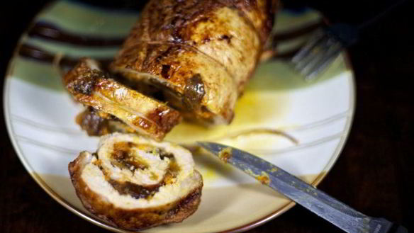 Рецепт Рулета из свинины с овощами